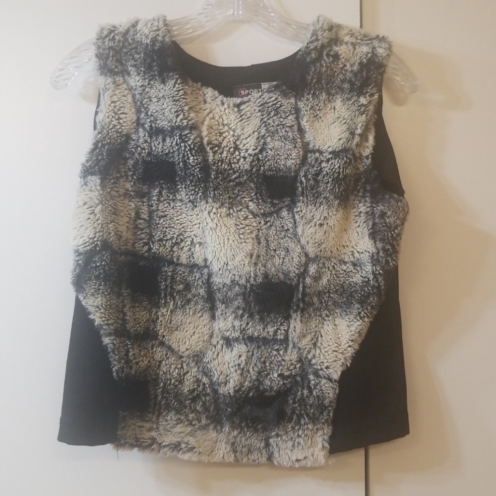 Faux fur vest